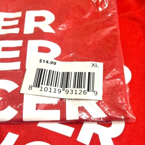 [X-LARGE] 7-Eleven Speedway Christmas 2023 Graphic T-Shirt [RED] NEW IN BAG - Picture 3 of 5